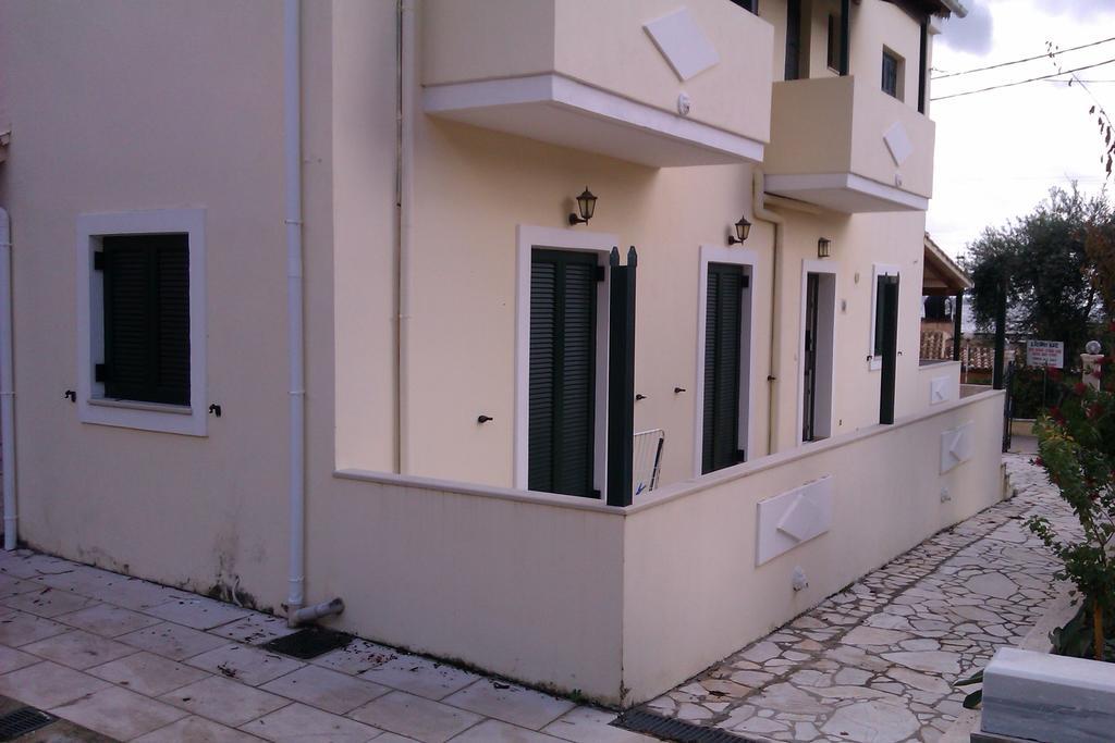 Votsalo Pool Apts Kalámi Exterior foto